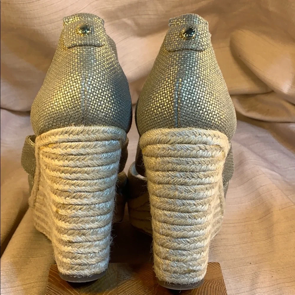 Michael Kors almost NEW worn once, EUC espadrilles